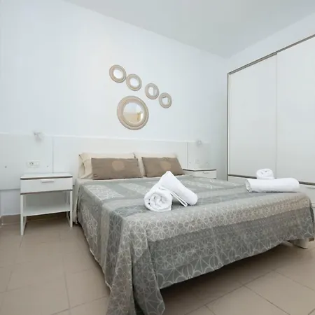 Hauzify I Celeste Apartment San Sebastian De La Gomera